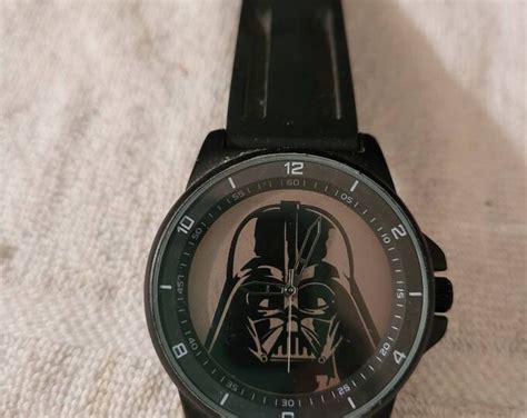 Star Wars Darth Vader Lucasfilm Ltd Accutime Dar Mens Rubber Band