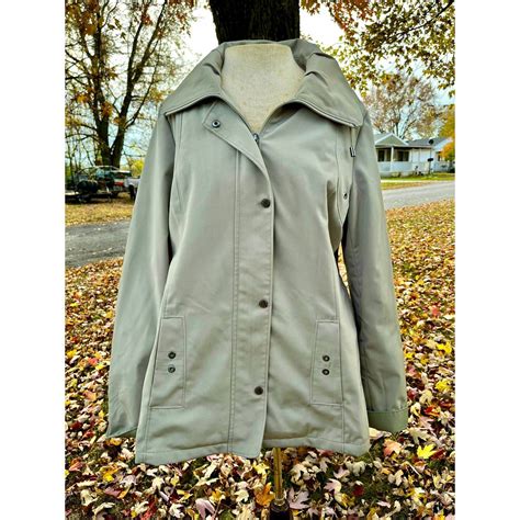 Jones New York Vintage Jones New York Sage Green Hooded Raincoat Size Small Grailed