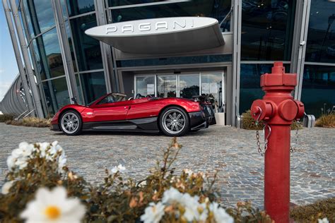 Red Pagani Zonda S | Behance