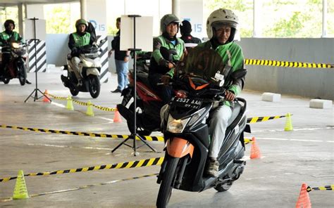 Ribuan Mitra Gojek Ikuti Pelatihan Safety Riding Siarindo Media