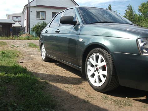 есть вариант обмена на 16 катки — Lada Приора хэтчбек, 1,6 л, 2011 года ...