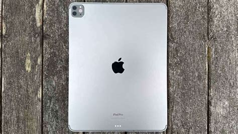 Apple iPad Pro 12.9-inch (2022) review - theBit.nz