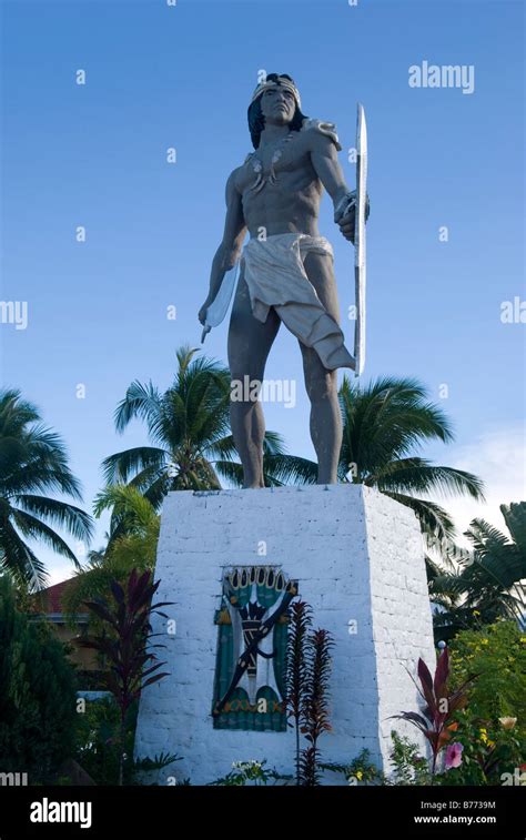 Lapu Lapu Monument Mactan Shrine Magellan Bay Mactan Island Cebu