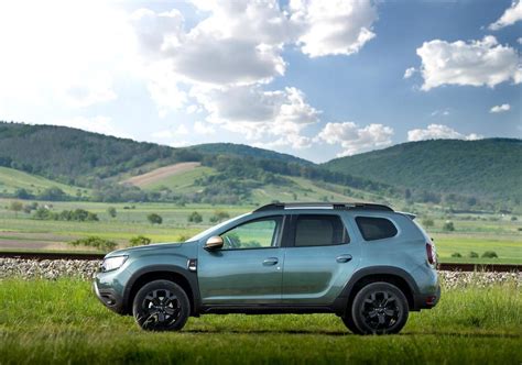 Foto Dacia Duster 1.3 TCe 150 EDC Extreme foto - Patentati