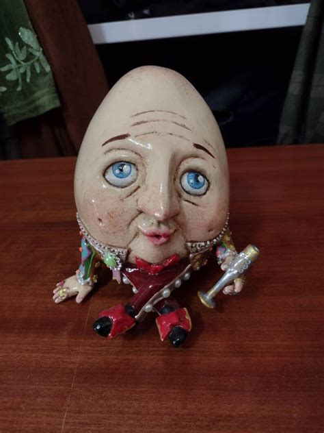 Humpty Dumpty Party De Luxe Outfit Medium Size One Of A Kind Hand Made Sculpture Of Humpty Egg