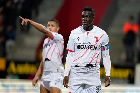 Football Mario Balotelli Est Il Un Bon Capitaine Pour Le Fc Sion Le Matin