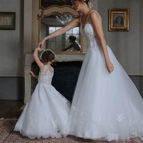 Robe De Petite Fille D Honneur Pour Mariage Unique Intemporelle