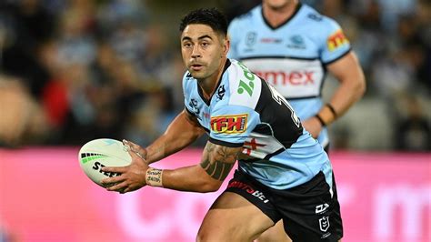 Nrl 2021 Cronulla Sharks Star Shaun Johnson Considers Shock Code Switch Gold Coast Bulletin