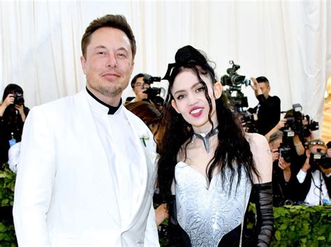 イーロン・マスク、グライムス＆子供x Æ A Xiiとの貴重な家族写真が「らしさ全開」 Frontrow