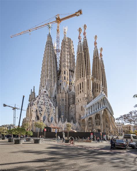 El Origen De La Sagrada Familia Historia Y Curiosidades Del Templo