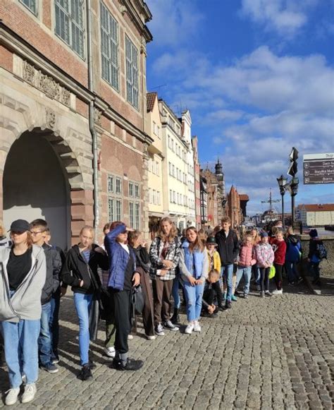 Wycieczka Do Muzeum Ii Wojny Wiatowej Szko A Podstawowa Im Jana