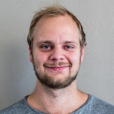 Mímir Kristjánsson on Twitter I dag leste jeg på islandsk Wikipedia