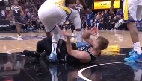 Draymond Green Stomping On Domantas Sabonis Chest Becomes A Meme