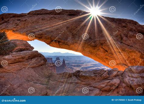 Sunrise at Mesa Arch stock photo. Image of canyon, attraction - 12170502