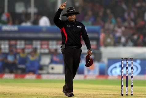 T20 World Cup: Nitin Menon Only Indian Umpire - Rediff Cricket