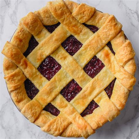 Cherry Pie (Easy Classic Recipe) - The Big Man's World