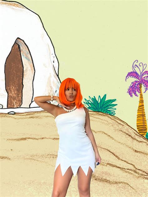 Wilma Flintstone Cosplay