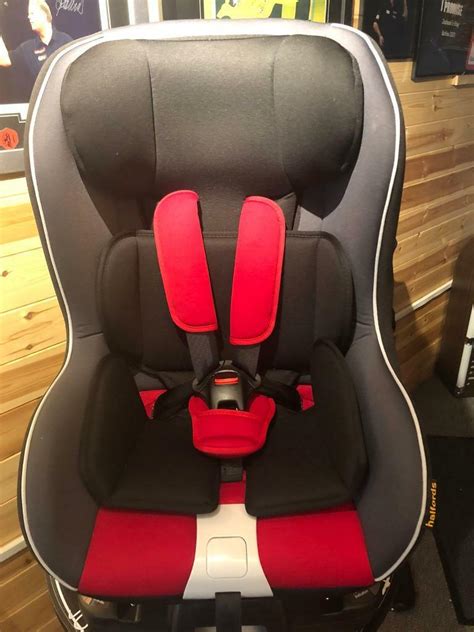 Halfords Isofix Car Seat In Evesham Worcestershire Gumtree