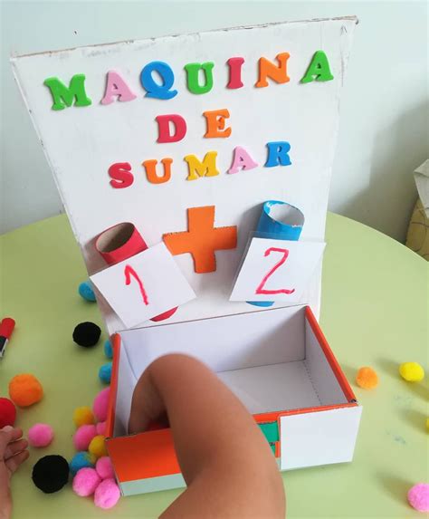 Maquina De Sumar Con Rollo De Papel Noticias Máquina