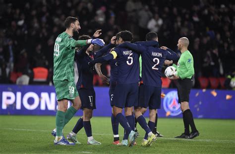 Le Psg Remporte Le Troph E Des Champions Face Toulouse