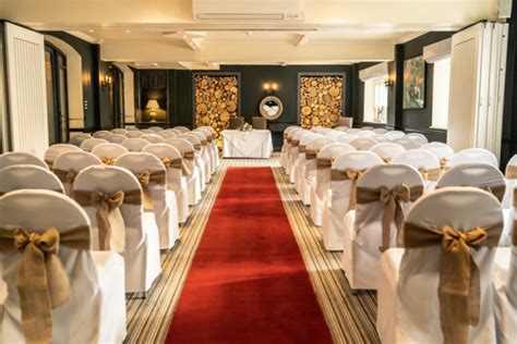The Manor House Hotel Wedding Venue In Gloucestershire