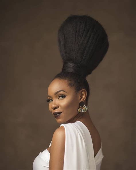 Iconique I Les 20 Plus Belles Coiffures De Yemi Alade Belle Coiffure