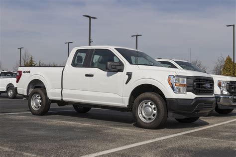 Ford F150 Wrench Light On But No Acceleration Why My Car Makes Noise