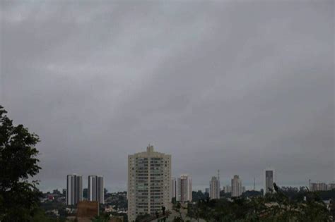 Semana começa tempo instável e alerta para chuva intensa em todo MS