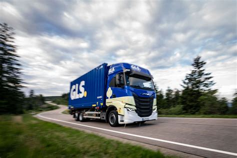 Nachhaltigkeit Gls Setzt Vier Lng Lkw Bei Der Zustellung Im