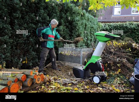 Compost Shredder Hi Res Stock Photography And Images Alamy