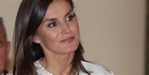 Los Alimentos Que Come La Reina Letizia Durante La Nochebuena Mui Kitchen Famosos