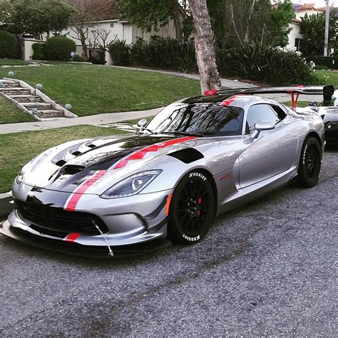 Dodge Viper V12 Motorcycle Lifyapp