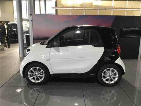 Smart Fortwo Coup Electric Drive El Ctrico Bodypanels En Blanco Del