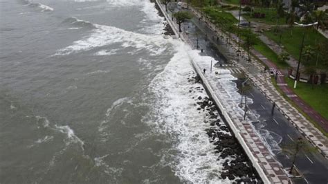 Defesa Civil Emite Alerta De Ressaca E Ondas De Quase Metros No