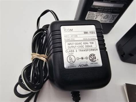 Vhf Air Band Transceiver Ic A3 With Manual Batteries Charger And Headset Adapter Ebay