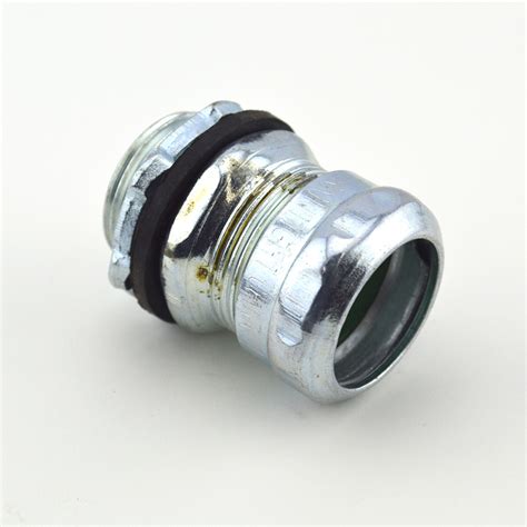 Raintight Screw On EMT Compression Connector 3 4 Steel NSI Industries