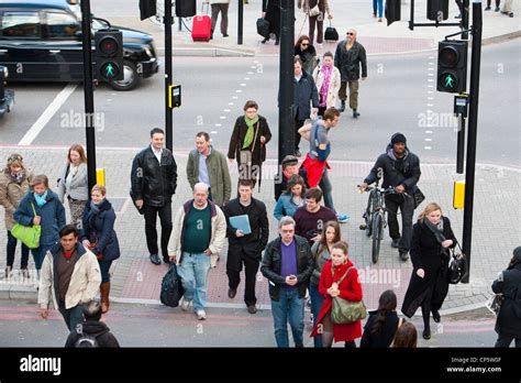 Pedestrian Crossing Hi Res Stock Photography And Images Alamy