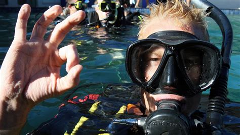 OK Hand Sign A White Supremacist Hate Symbol ADL Says News Au