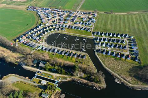 Zerpenschleuse Aus Der Vogelperspektive Ferienhaus Anlage Hafendorf In