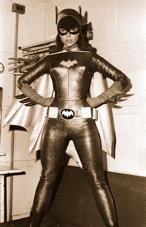148 Besten Yvonne Craig Bilder Auf Pinterest Yvonne Craig Batgirl