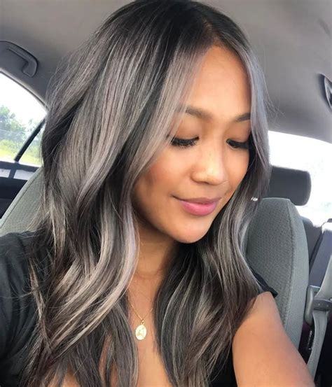 ‘gray Blending Is The Gorgeous New Way To Transition Your Hair In 2021