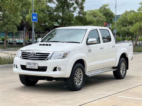 Toyota Hilux Vigo Champ Double Cab G Prerunner