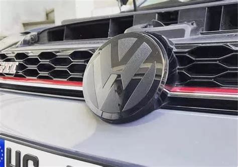 Emblema Frontal Traseiro Acr Lico Black Vw Novo Polo Parcelamento