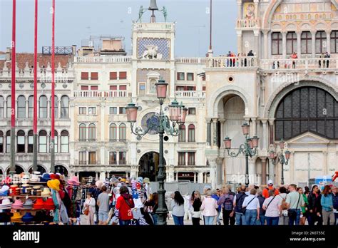 Saint Marks Basilica St Marks Square Venice Stock Photo Alamy