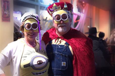 King Bob Minion Costume