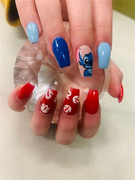 Lilo And Stitch Nails Janessia Henderson Disney Acrylic Nails Disneyland Nails Disney