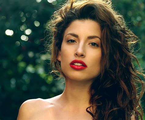 Tania Raymonde