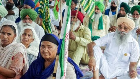 Massive Farmers Protest At Shambhu Border Vinesh Phogat Attends