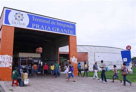 Mulheres são assaltadas no terminal Praia Grande O Imparcial