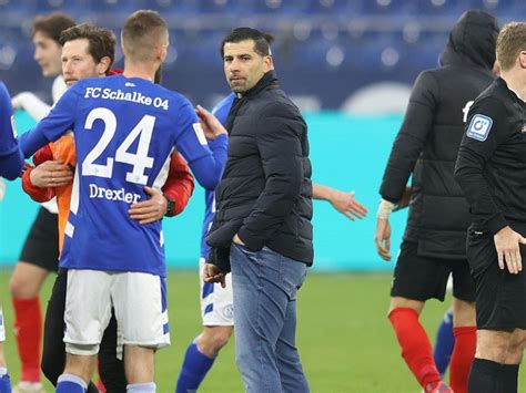 Fc Schalke Verpasst Sprung Auf Platz Drei Heidenheim Auf